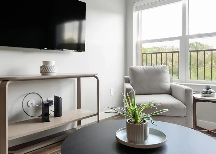 Landing - Whispering Heights Apartamento